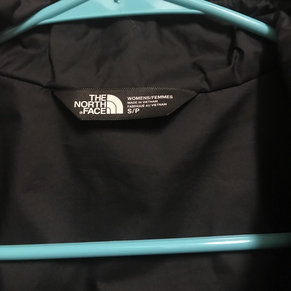 North face jacket - Picture 3 of 6